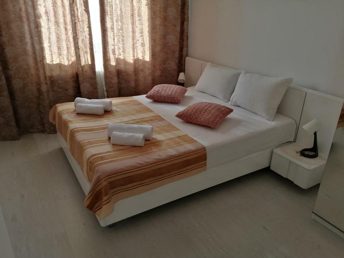 Apartament Negru Voda Piteşti Exteriör bild